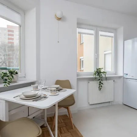 Creme De La Creme 2 Bedroom Mokotow 바르샤바