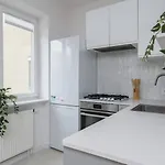 Creme De La Creme 2 Bedroom Mokotow ワルシャワ
